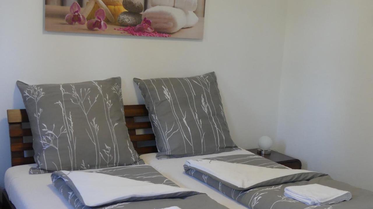 Hotel Zum Boehmegrund باد فولنغبوستل المظهر الخارجي الصورة