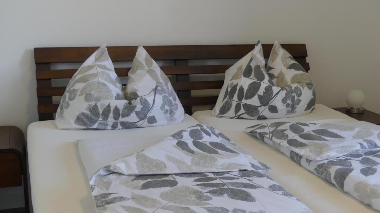 Hotel Zum Boehmegrund باد فولنغبوستل المظهر الخارجي الصورة